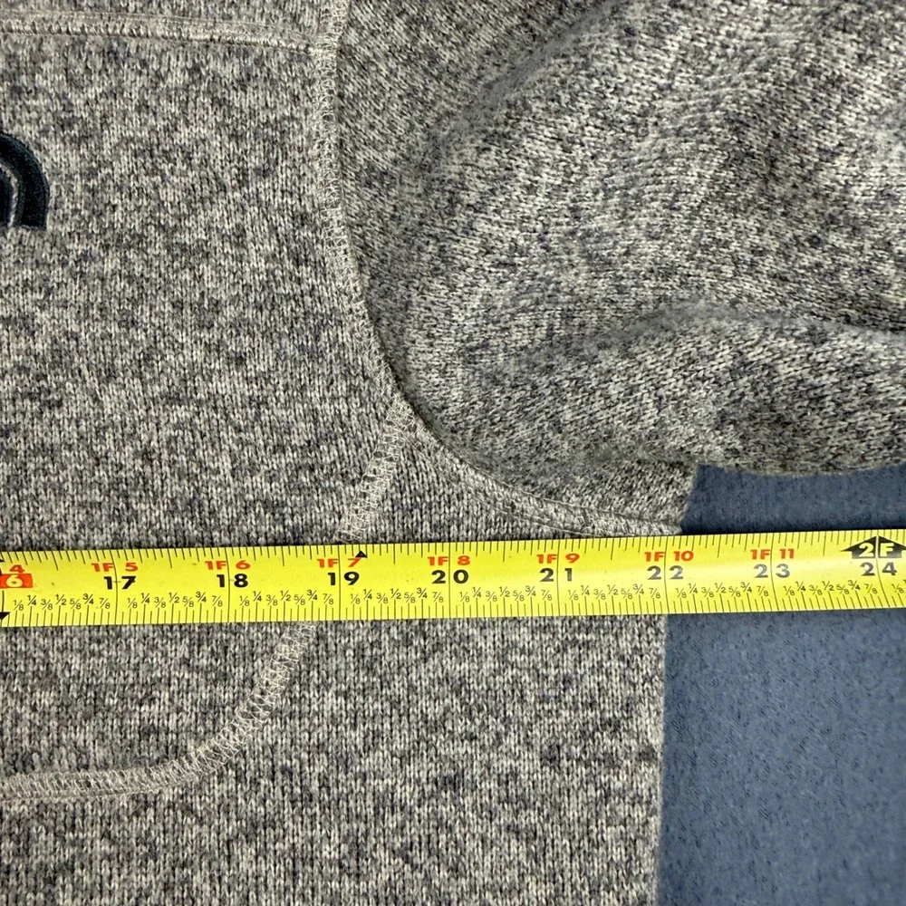 The North Face Gordon Lyons 1/4 Zip Pullover Men's L Grey Sweater Fleece CUA8